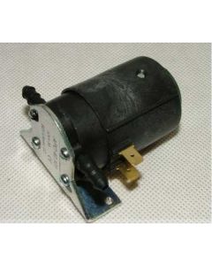 Aknapesuvedeliku pump A 24V DOGA